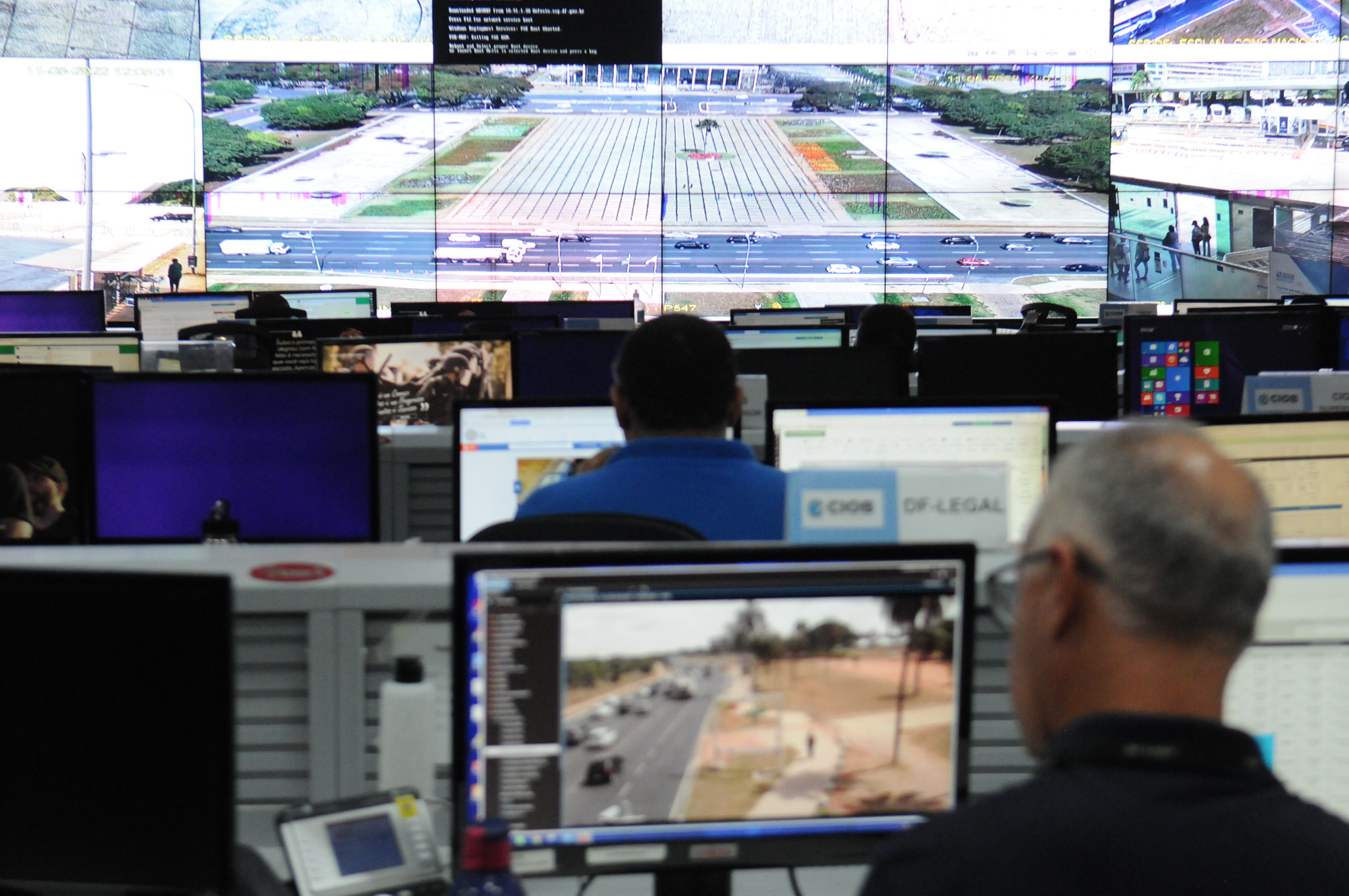 O uso de tecnologia e da inteligência policial tem sido um dos principais fatores para a redução de crimes no DF | Foto: Paulo H. Carvalho/Agência Brasília